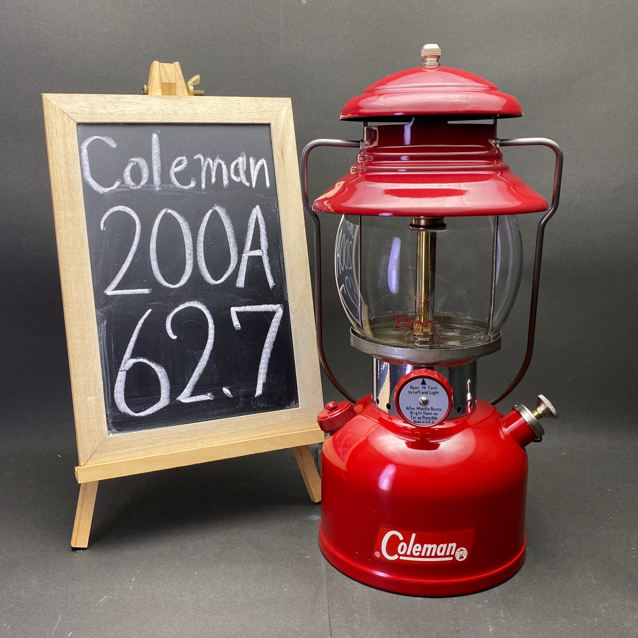 売上1962年5月製 ヴィンテージ Coleman コールマン 200A ランタン バーガンディー 動作確認済 キャンプ 激レア Burgandy ビンテージランタン ホワイトガソリンランタン