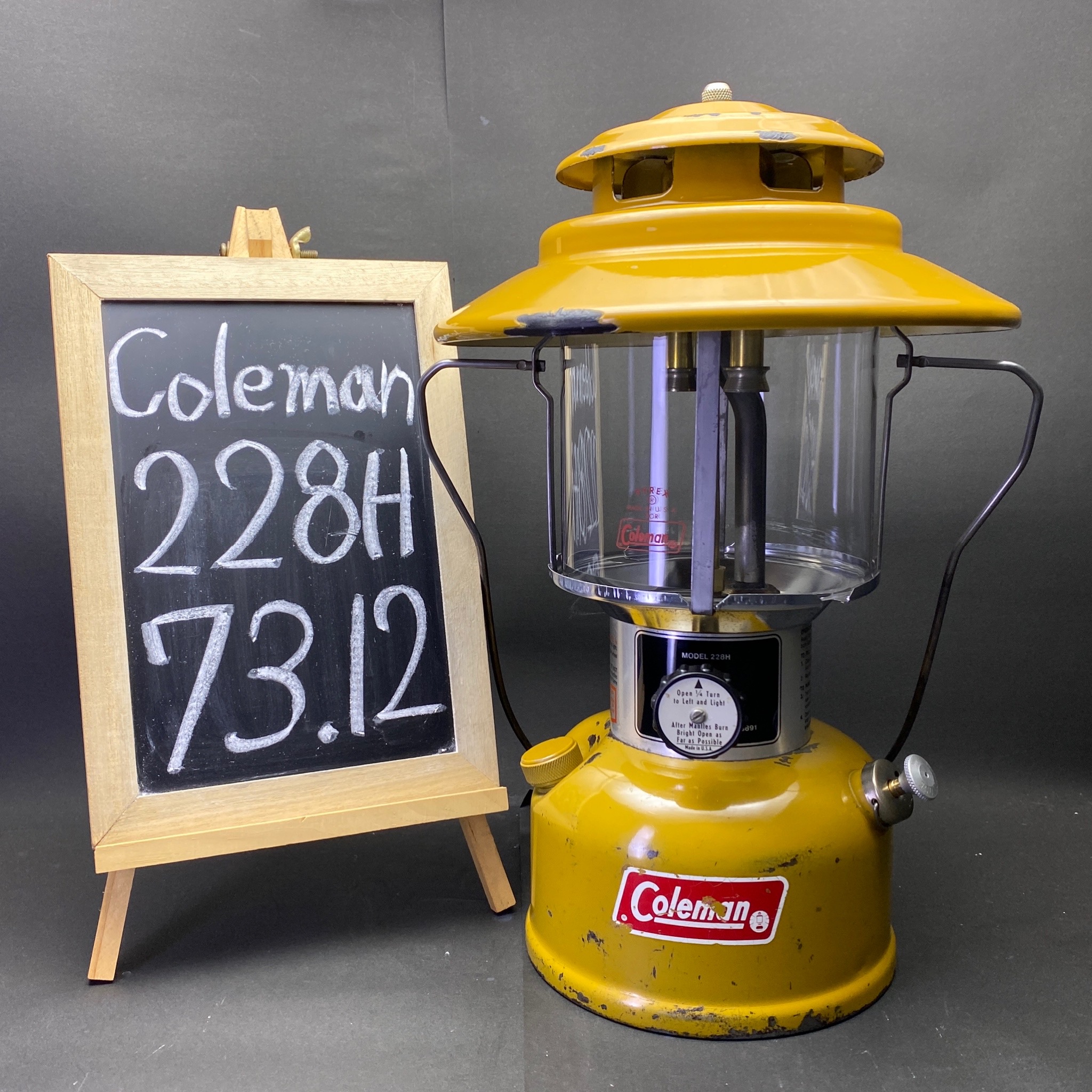 1973s COLEMAN 228H GOLD BOND LANTERN | U's Lantern