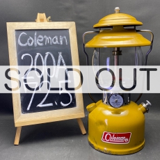 1972s COLEMAN 200A GOLD BOND LANTERN | U's Lantern